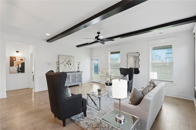 1706 W Broadway Place, Rogers, AR 72758