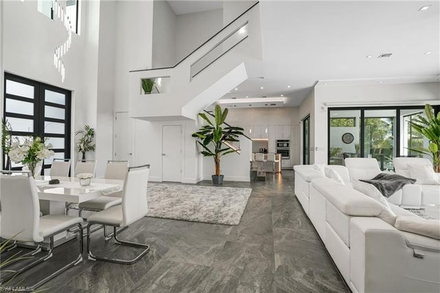 6390 River Club CT, North Fort Myers, FL 33917