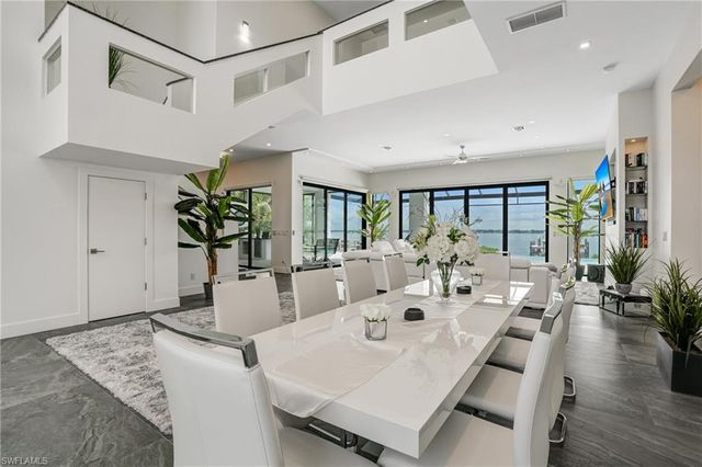 6390 River Club CT, North Fort Myers, FL 33917