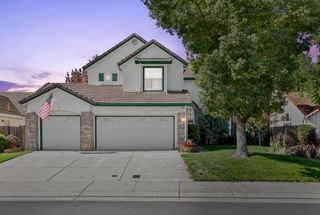 9311 Twin Brooks Ln, Stockton, CA 95219