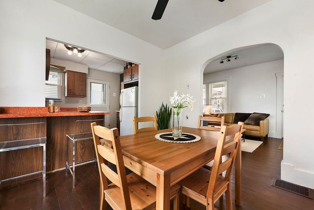 245 E Eugene St, Munhall, PA 15120