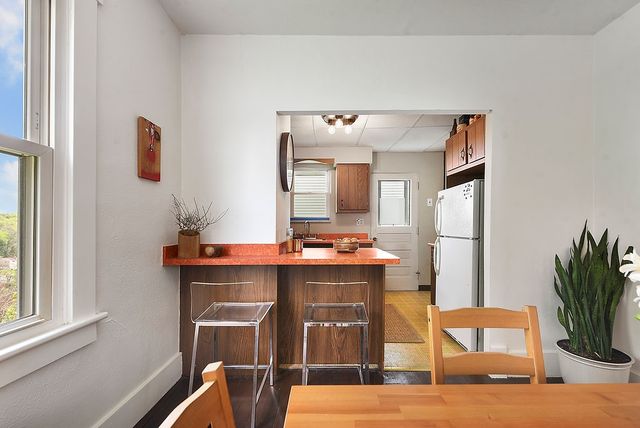 245 E Eugene St, Munhall, PA 15120