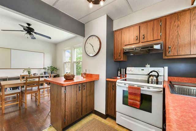 245 E Eugene St, Munhall, PA 15120