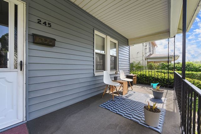 245 E Eugene St, Munhall, PA 15120