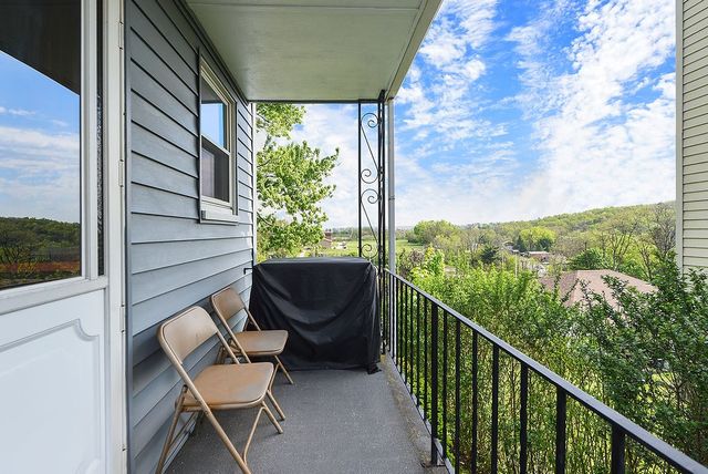 245 E Eugene St, Munhall, PA 15120