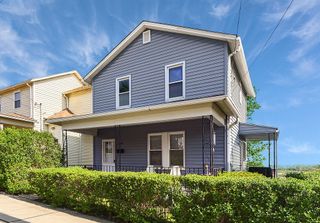 245 E Eugene St, Munhall, PA 15120
