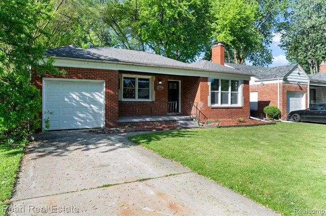 20910 Van Antwerp, Harper Woods, MI 48225