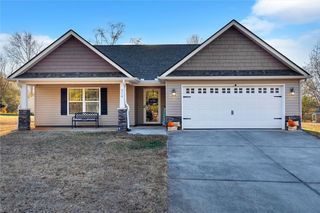 210 Rhoe Circle, Anderson, SC 29621