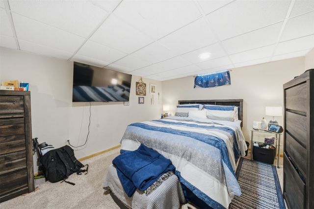 2601 E 40th Street, Des Moines, IA 50317
