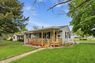 2601 E 40th Street, Des Moines, IA 50317