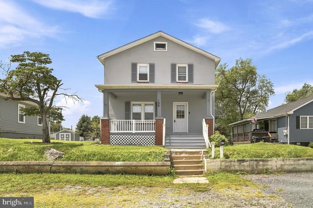 106 S GEORGE ST, Ranson, WV 25438