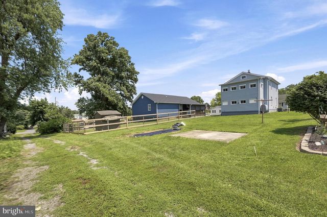 106 S GEORGE ST, Ranson, WV 25438
