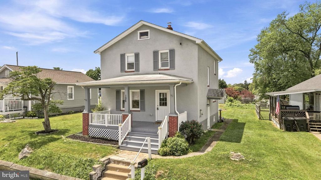 106 S GEORGE ST, Ranson, WV 25438