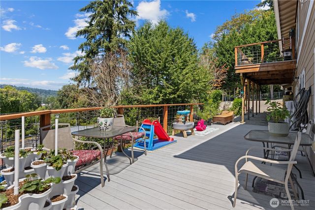 802 Milton Way, Milton, WA 98354