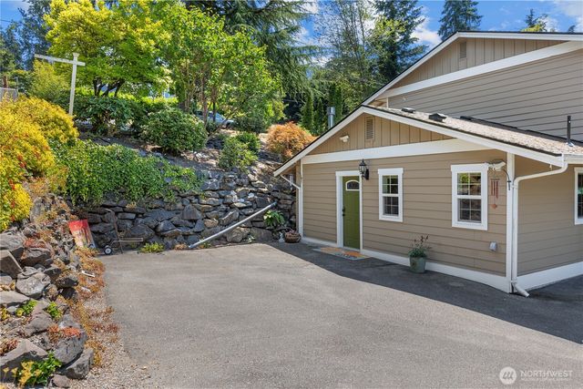 802 Milton Way, Milton, WA 98354