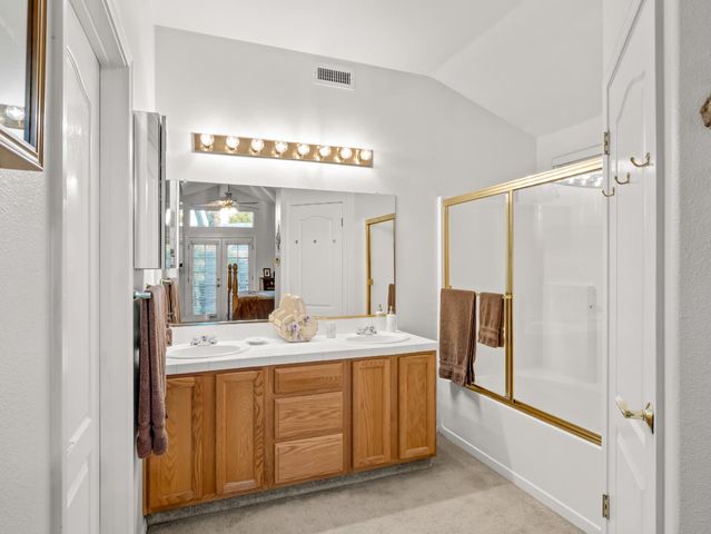 2669 Alamos Avenue, Clovis, CA 93611