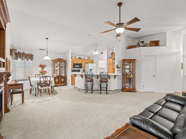 2669 Alamos Avenue, Clovis, CA 93611