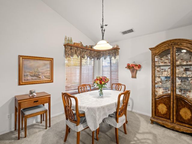 2669 Alamos Avenue, Clovis, CA 93611