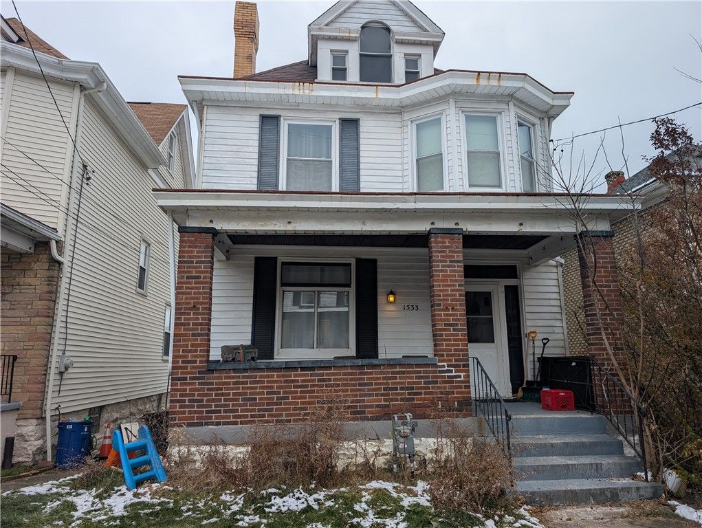 1533 Orangewood Ave, Beechview, PA 15216