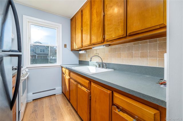 4030 Jerusalem Ave. 1B, Seaford, NY 11783