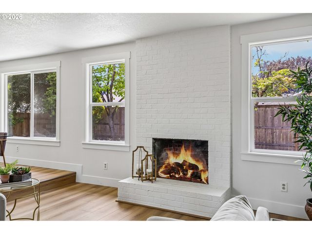 20305 Sw 70TH Ave, Tualatin, OR 97062