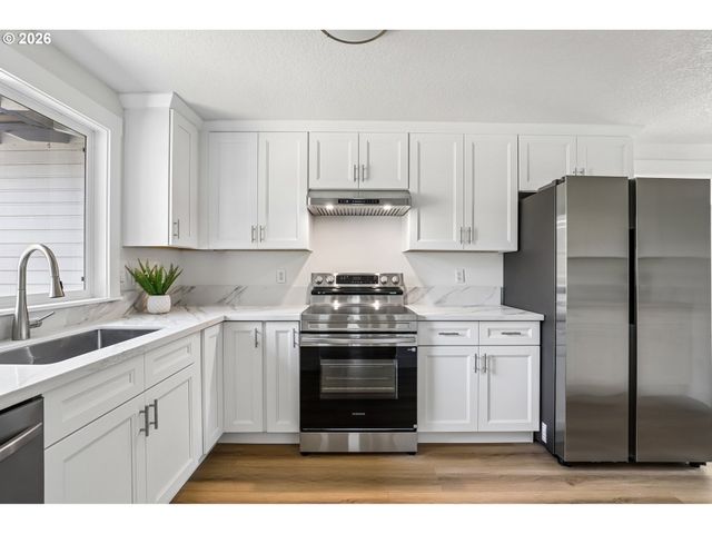 20305 Sw 70TH Ave, Tualatin, OR 97062