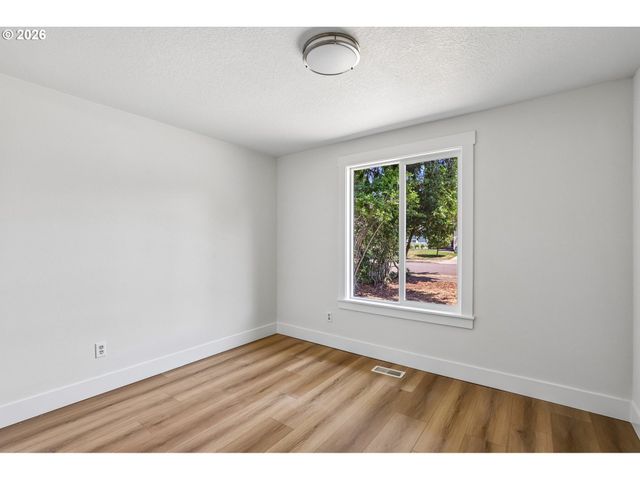 20305 Sw 70TH Ave, Tualatin, OR 97062