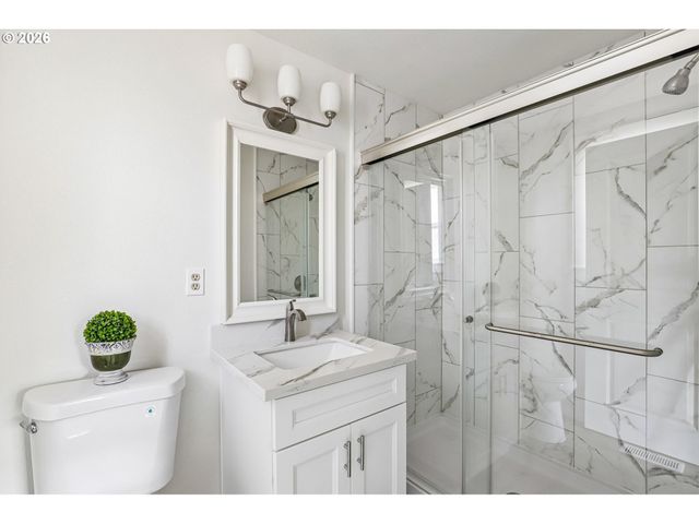 20305 Sw 70TH Ave, Tualatin, OR 97062