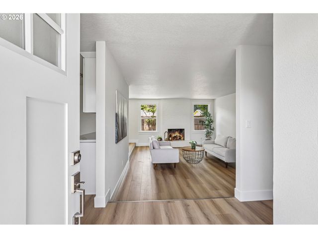 20305 Sw 70TH Ave, Tualatin, OR 97062