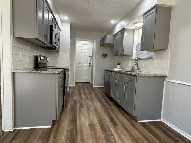 2442 February Lane, Grand Prairie, TX 75050