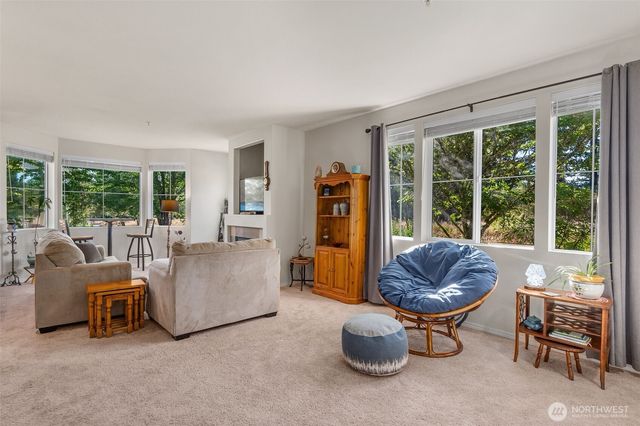 2150 Charles Street #A, Dupont, WA 98327