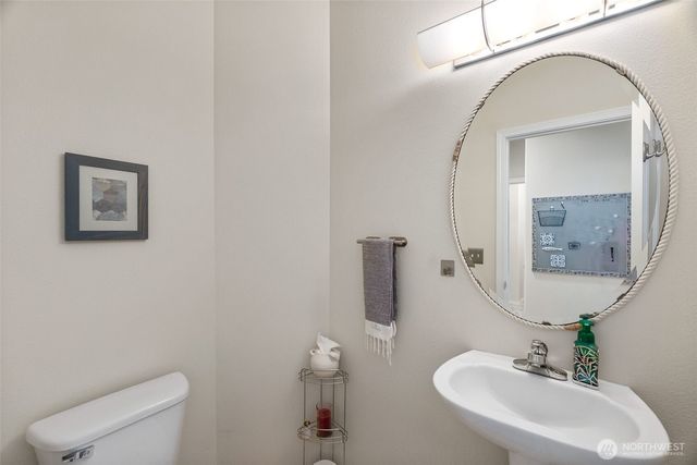 2150 Charles Street #A, Dupont, WA 98327