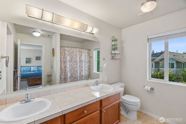 2150 Charles Street #A, Dupont, WA 98327
