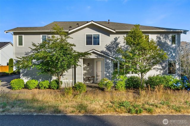 2150 Charles Street #A, Dupont, WA 98327