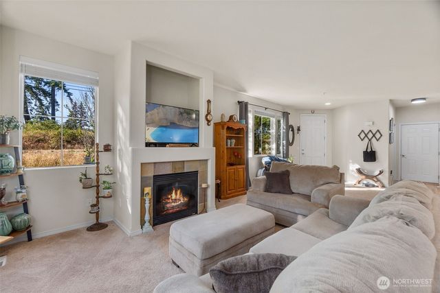 2150 Charles Street #A, Dupont, WA 98327