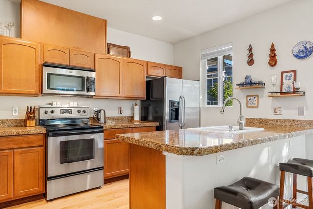 2150 Charles Street #A, Dupont, WA 98327