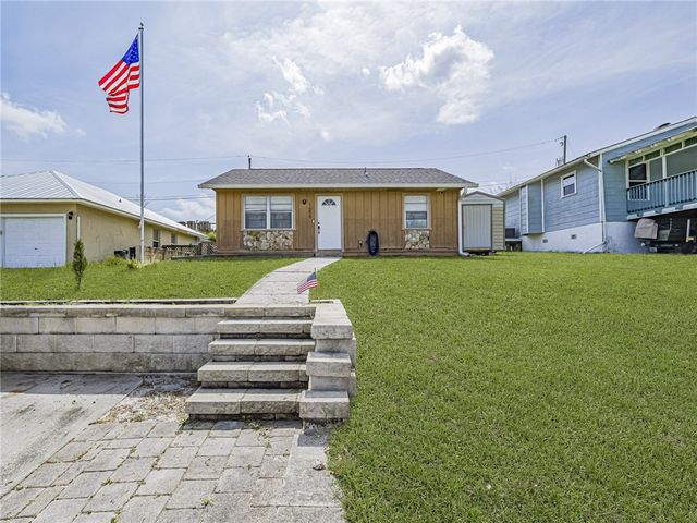 1656 3rd Avenue SW, Vero Beach, FL 32962