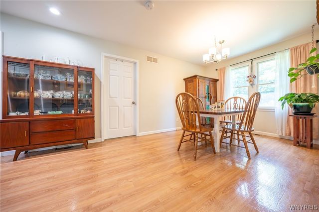 760 West Falls Road, Aurora, NY 14170
