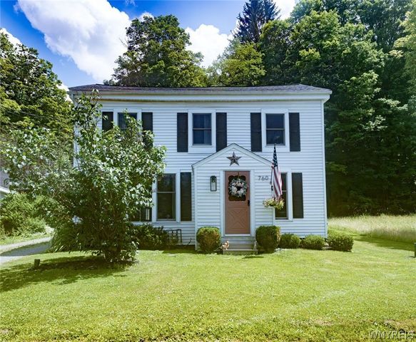760 West Falls Road, Aurora, NY 14170