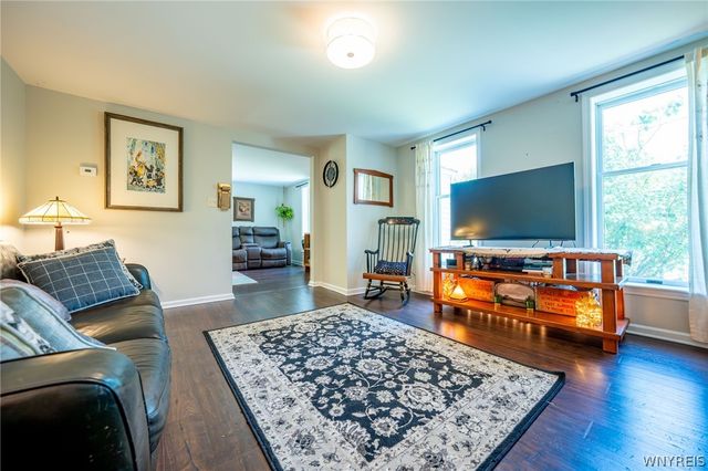 760 West Falls Road, Aurora, NY 14170