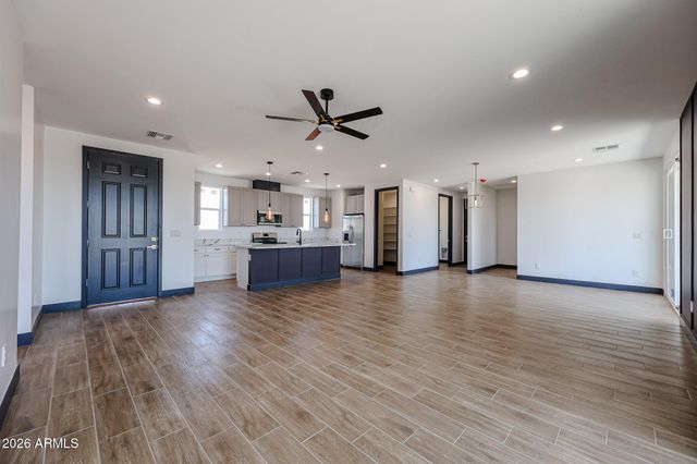 8335 S 351ST Drive, Tonopah, AZ 85354