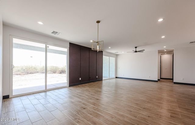8335 S 351ST Drive, Tonopah, AZ 85354