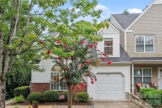 927 Sparrows Nest Lane, Pineville, NC 28134
