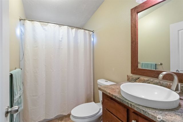 126 Burchett Rd, Onalaska, WA 98570