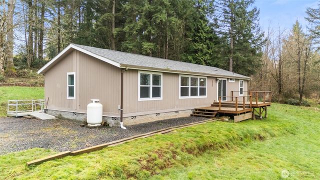 126 Burchett Rd, Onalaska, WA 98570