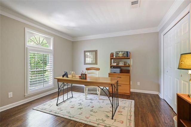 216 Riverview Trail, Roswell, GA 30075