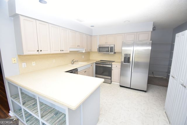 26 Northeaster Court, Woodbine, GA 31569