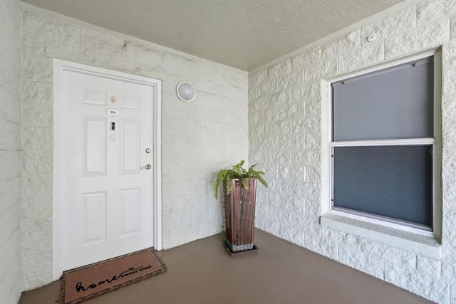 711 N HALIFAX AVENUE 101, Daytona Beach, FL 32118