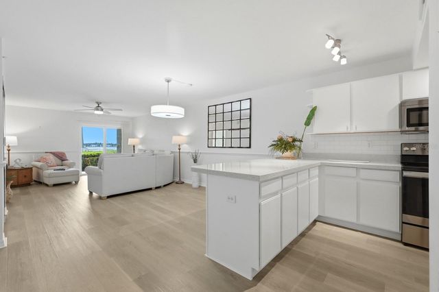 711 N HALIFAX AVENUE 101, Daytona Beach, FL 32118