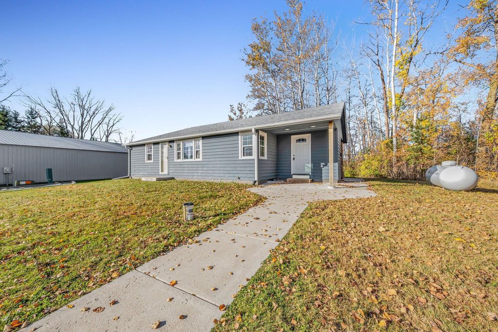 56922 Forest Blvd, Pine City, MN 55063